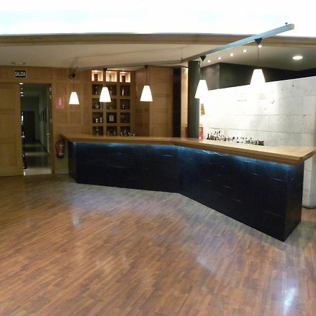 Hostal Las Fuentes Arévalo Buitenkant foto