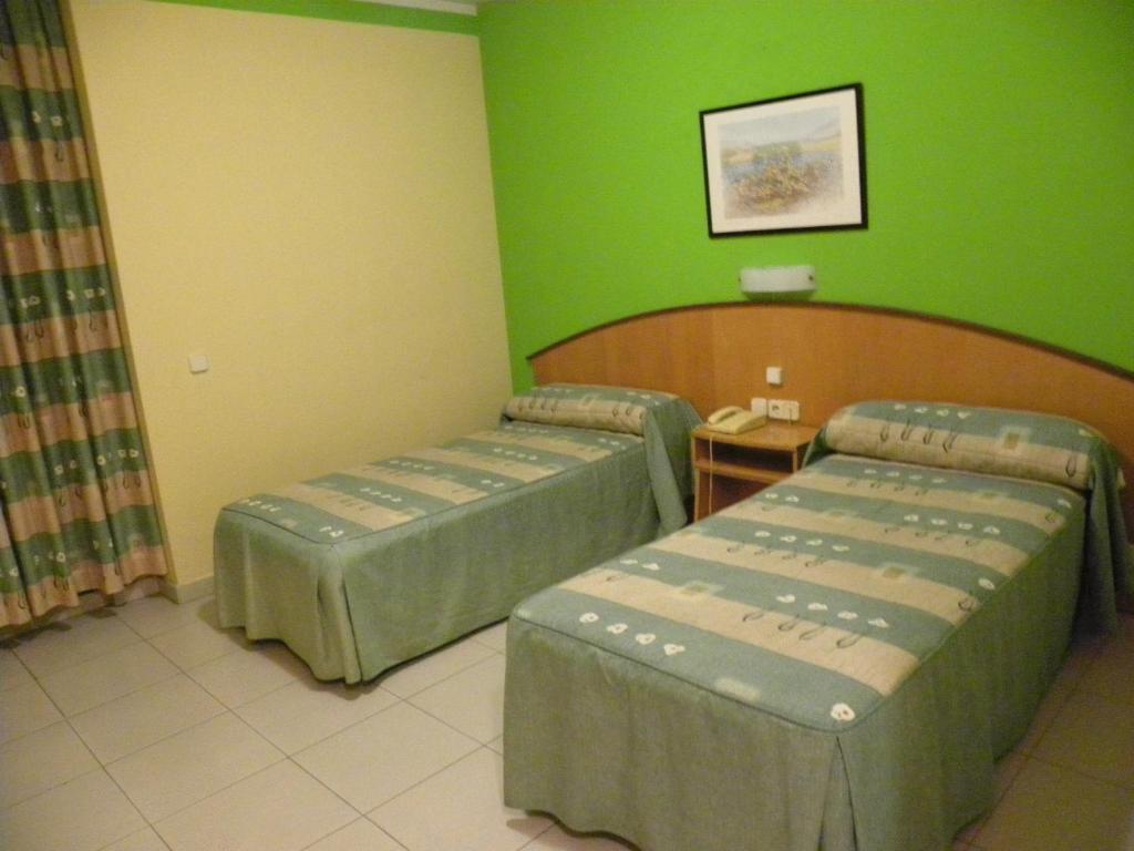 Hostal Las Fuentes Arévalo Buitenkant foto